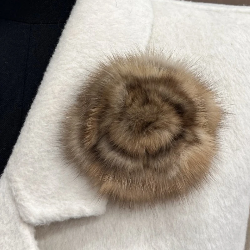 10CM New Fur Luxury Real Fur Mink Fur Three-dimensional Flower Brooch High-end Banquet Coat High-end Feeling Pin Jewelry