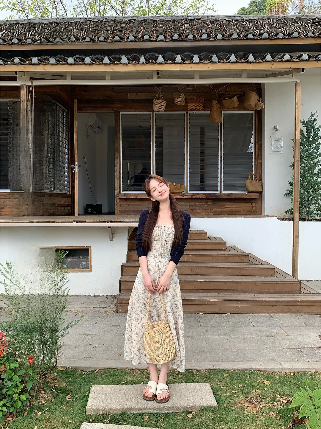 

Loose Fit Elastic Knitted Sweater in Royal Blue Versatile Open Cardigan for Women Casual Comfortable Breathable Springwear