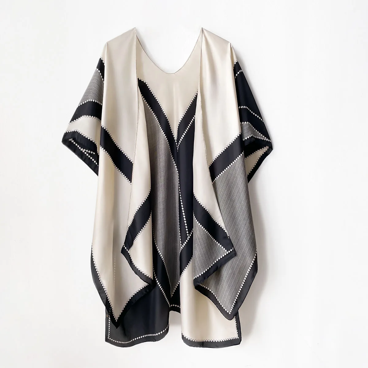 2024 جديد وشاح حريري فاخر البلوز وشاح طباعة رئيس كبير منديل الحجاب شال المرأة باندانا فولارد الخمار