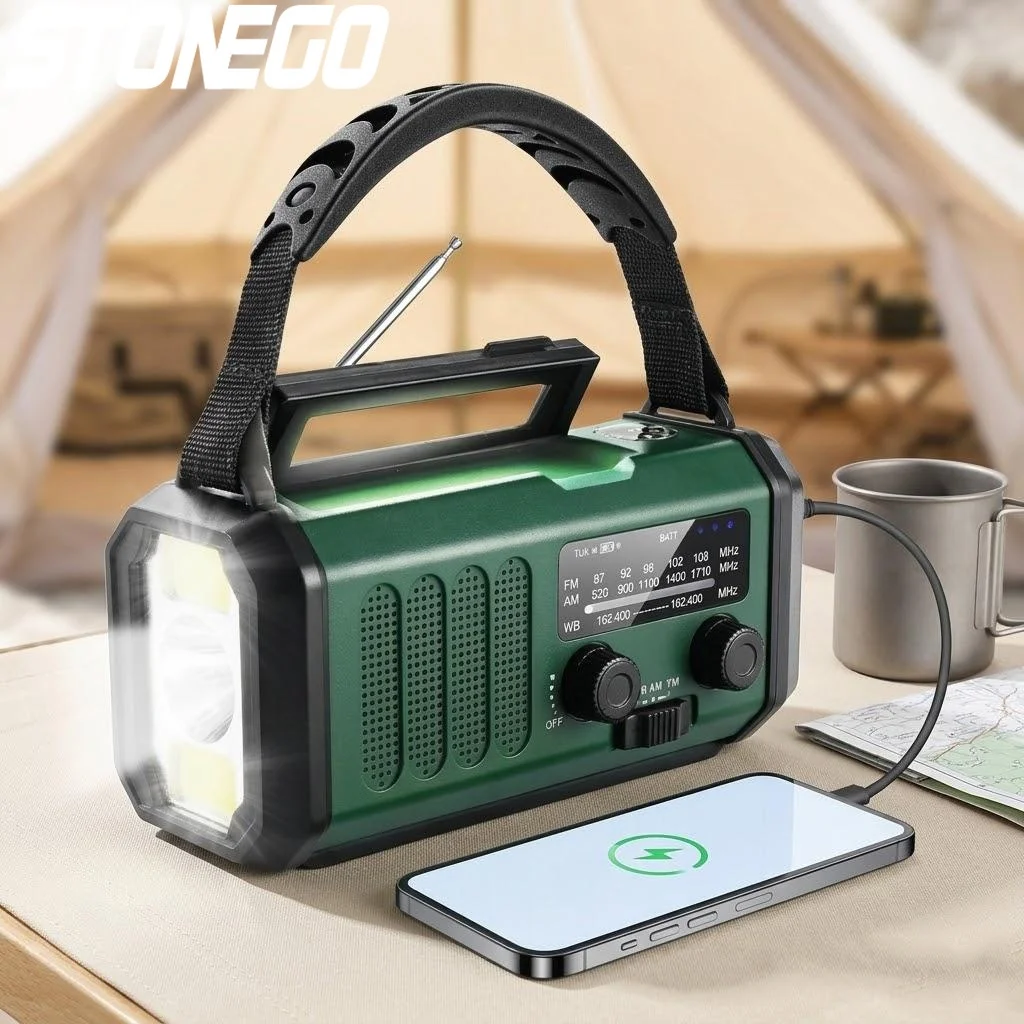 

Портативное аварийное радио с солнечной батареей 10000 мАч, AM/FM, USB-C зарядкой, фонариком, SOS-сигналом и компасом для активного отдыха