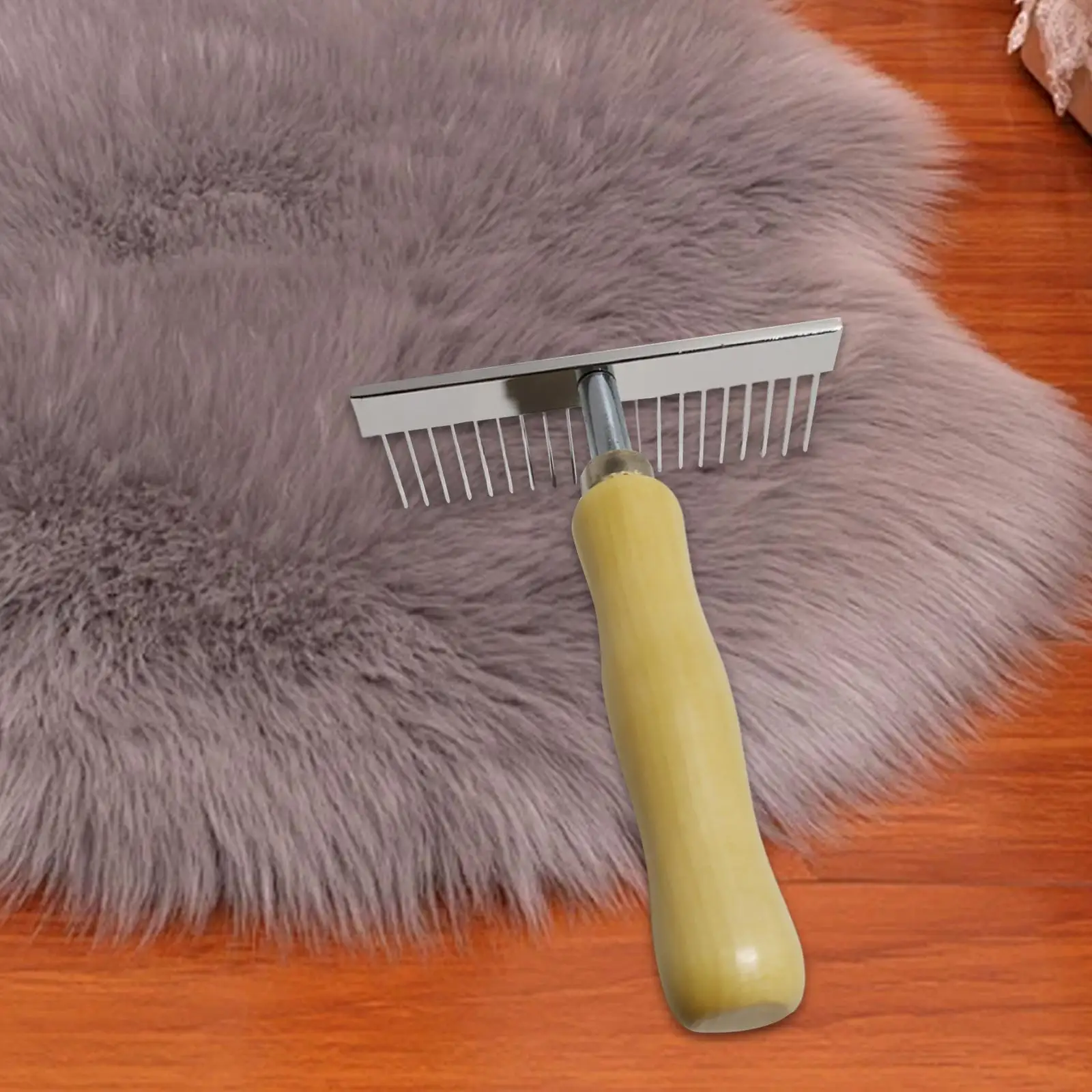 Carpet Rake Carpet Comb Pet Hair Remover Quick Restoration Pet Rake Comb Dog Grooming Rake for Rug Carpet Steps Hallways