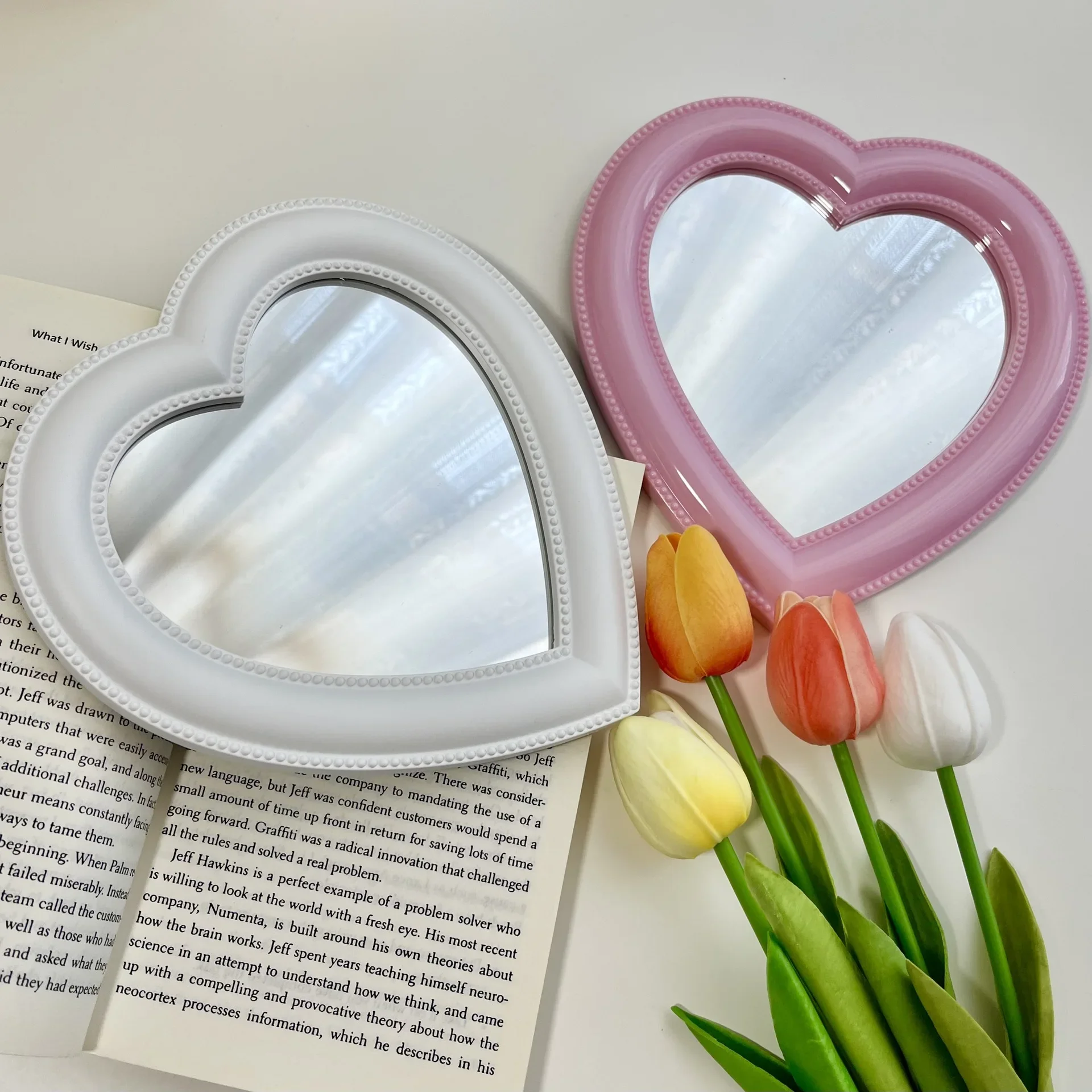 Pink Love Mirror Desktop Makeup Mirrors Wall Mounted Dual-use Vanity Mirrors Girl Room Wall Decoration Heart-shaped Mirror