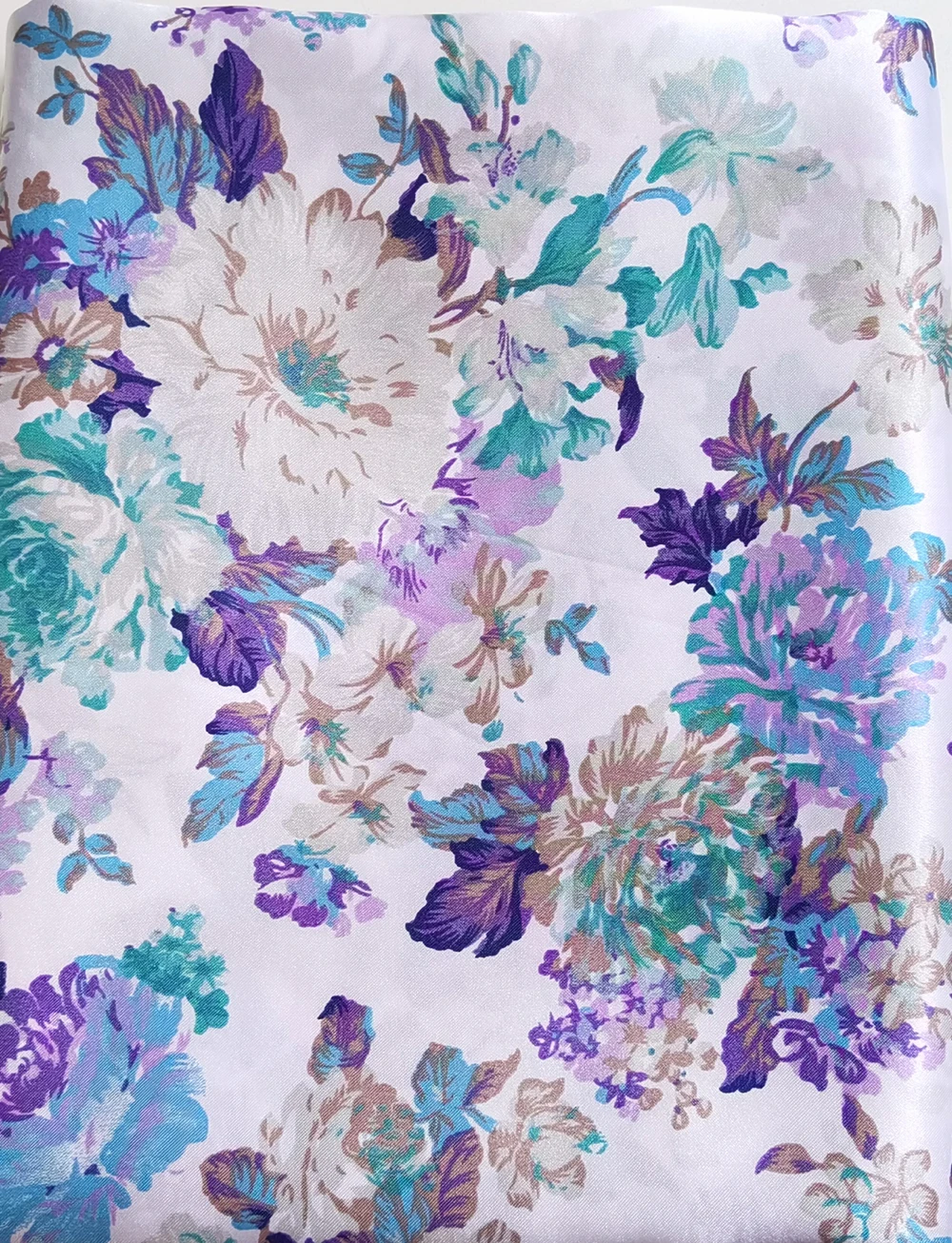 Satinstoff, 58,9 cm breit, Meterware, seidiges Charmeuse-Material, Vintage-Schmetterlingsblume, Satinstoff, Schal, DIY-Kunsthandwerk – Detail 29