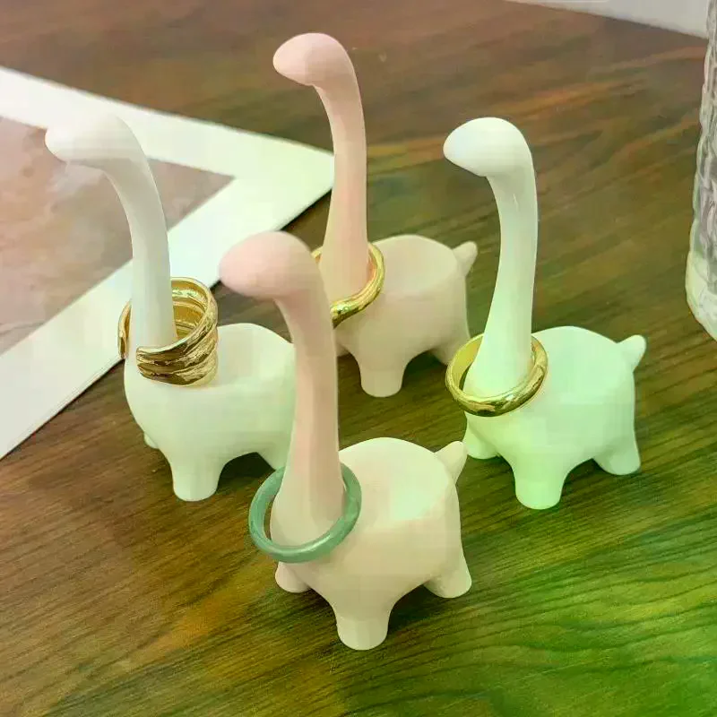 2026 Creative Cartoon Dinosaur Ring Holder Pink Multi Functional Durable Jewelry Packaging Display Ring Stand Tools Accessories
