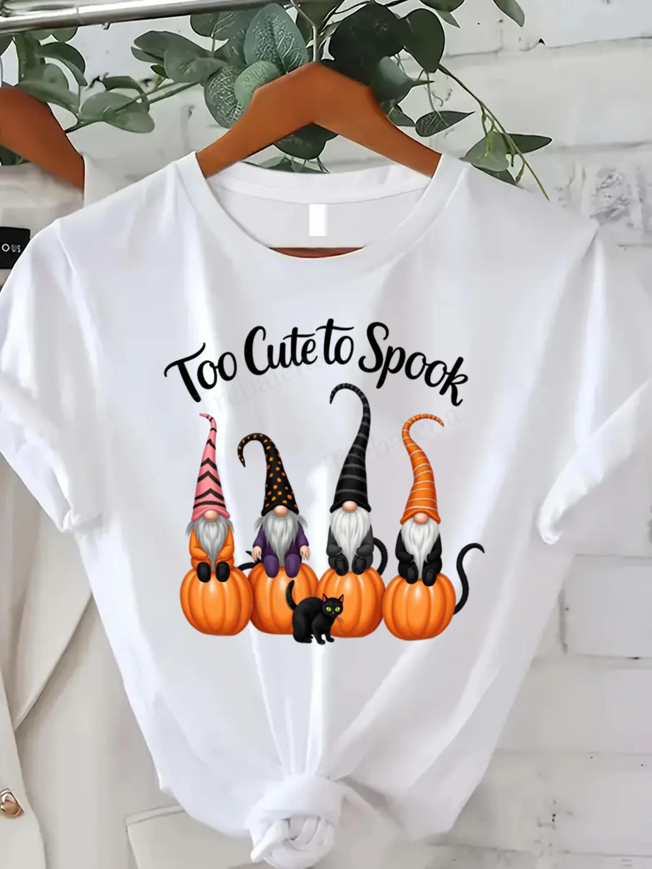 

Футболка с круглым вырезом Too Cute to Spook, футболка с тыквой на Хэллоуин, гномы, женская футболка больших размеров с короткими рукавами, модный повседневный топ