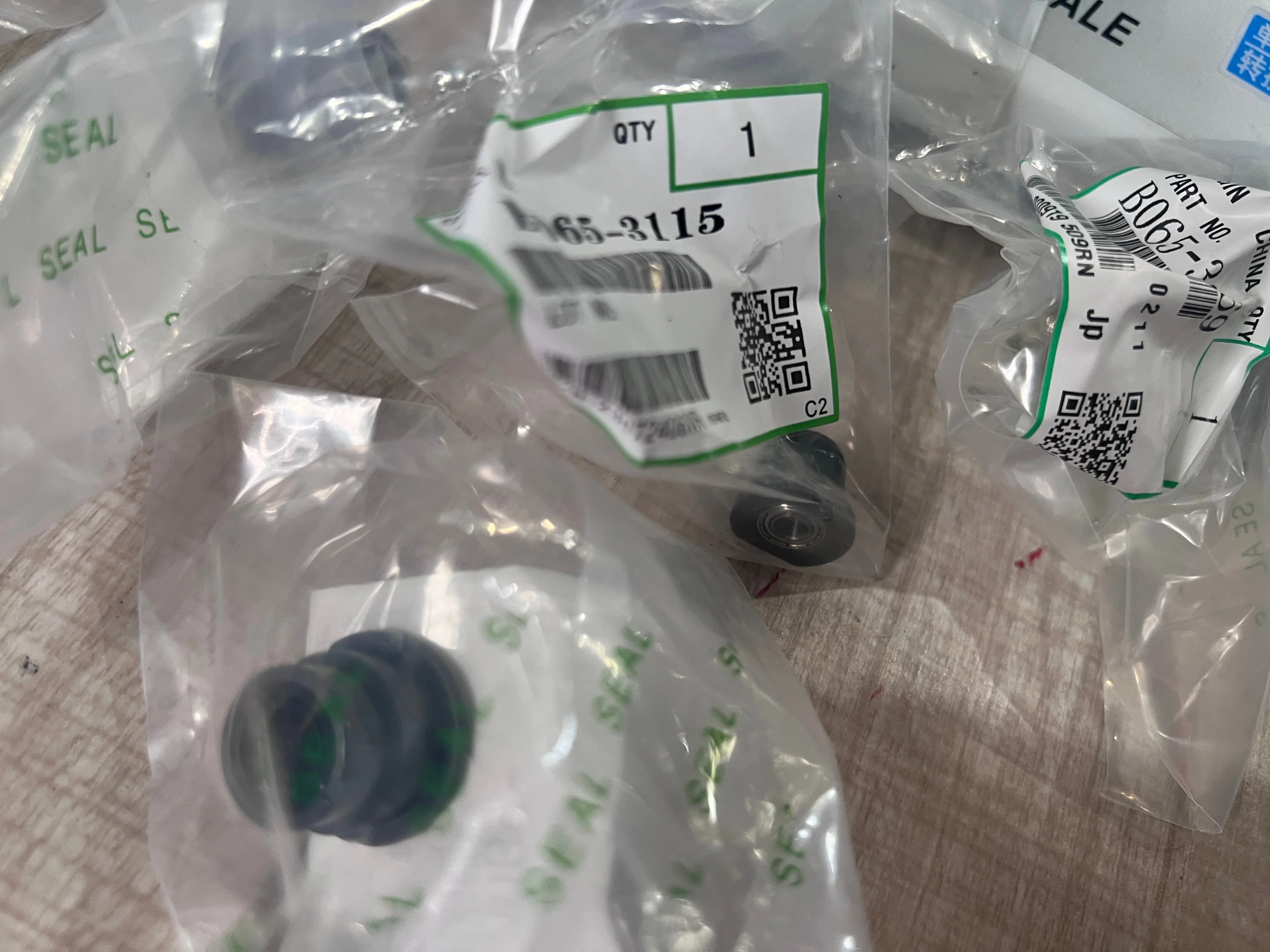 

B223-3115 B065-3069 Втулка разработчика для Ricoh 1075 2051 2060 2075 7500 6500 8000 7502 8001 9002 Запчасти для копировального принтера D223-3315