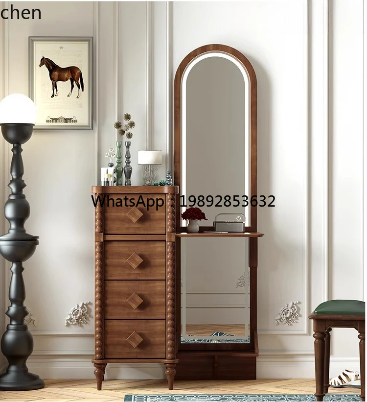 II جميع خزانة دلو الرياح الكريمي المصنوعة من الخشب الصلب ومرآة كاملة وخزانة ملابس مدمجة