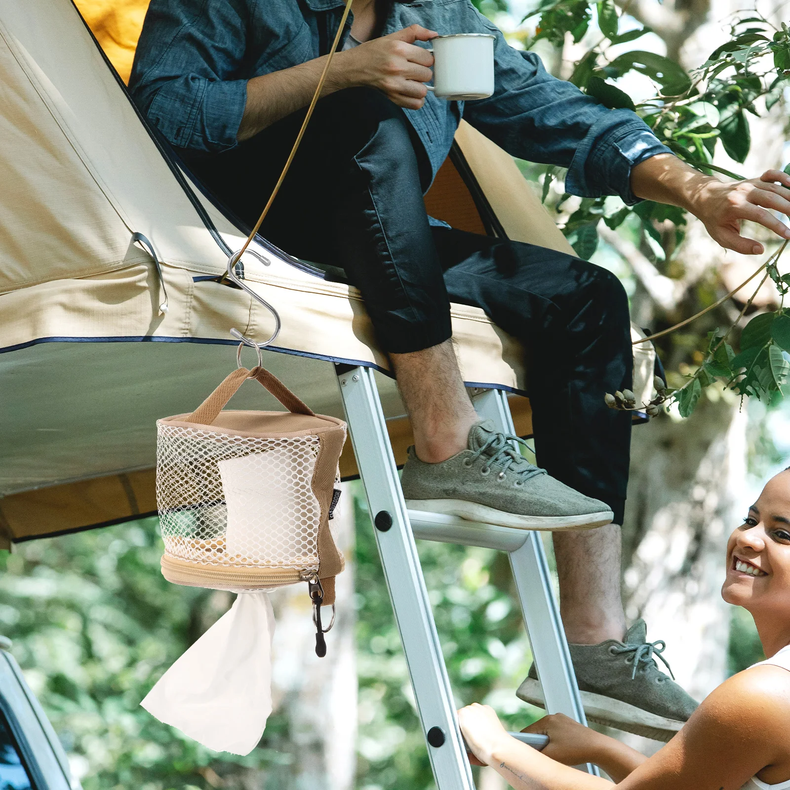 

1Pc Versatile Hanging Tissue Holder Bag Portable Toilet Paper Storage for Car Camping