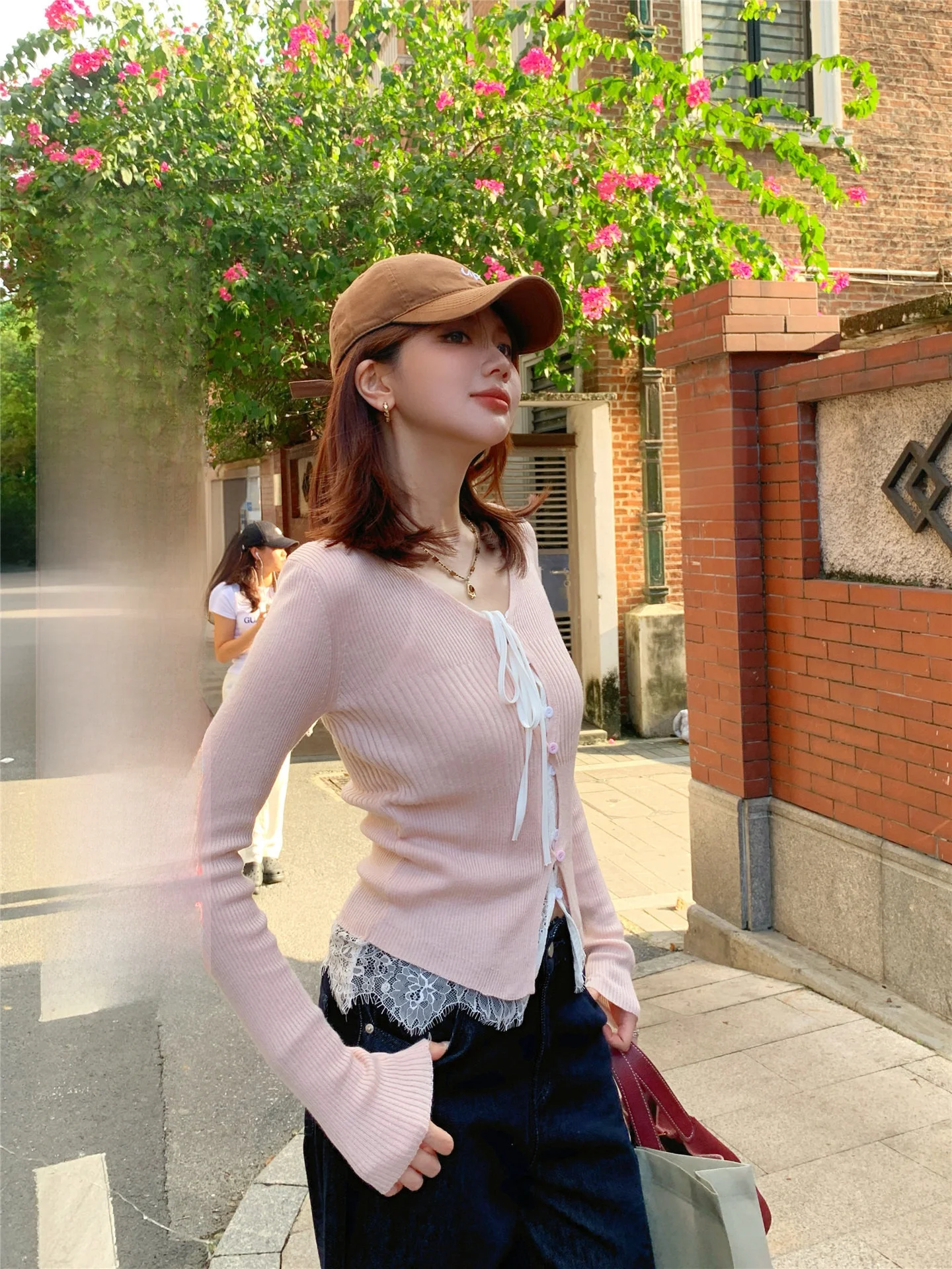 

Korean Style Lace Knot Knitted Sweater Women's Fashion Versatile Ageless Spring Autumn New Style Coconut Sugar Blend Long Sle...