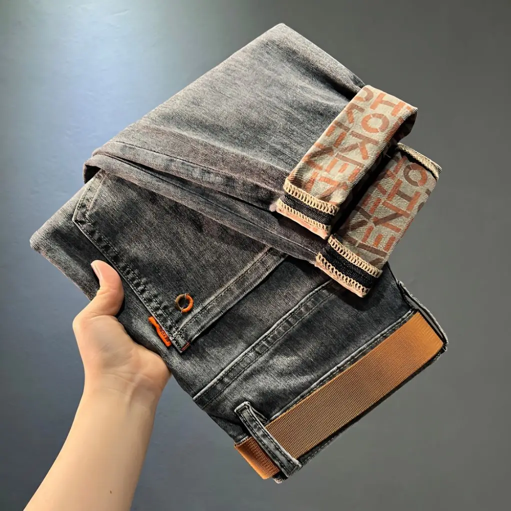 T117 black gray