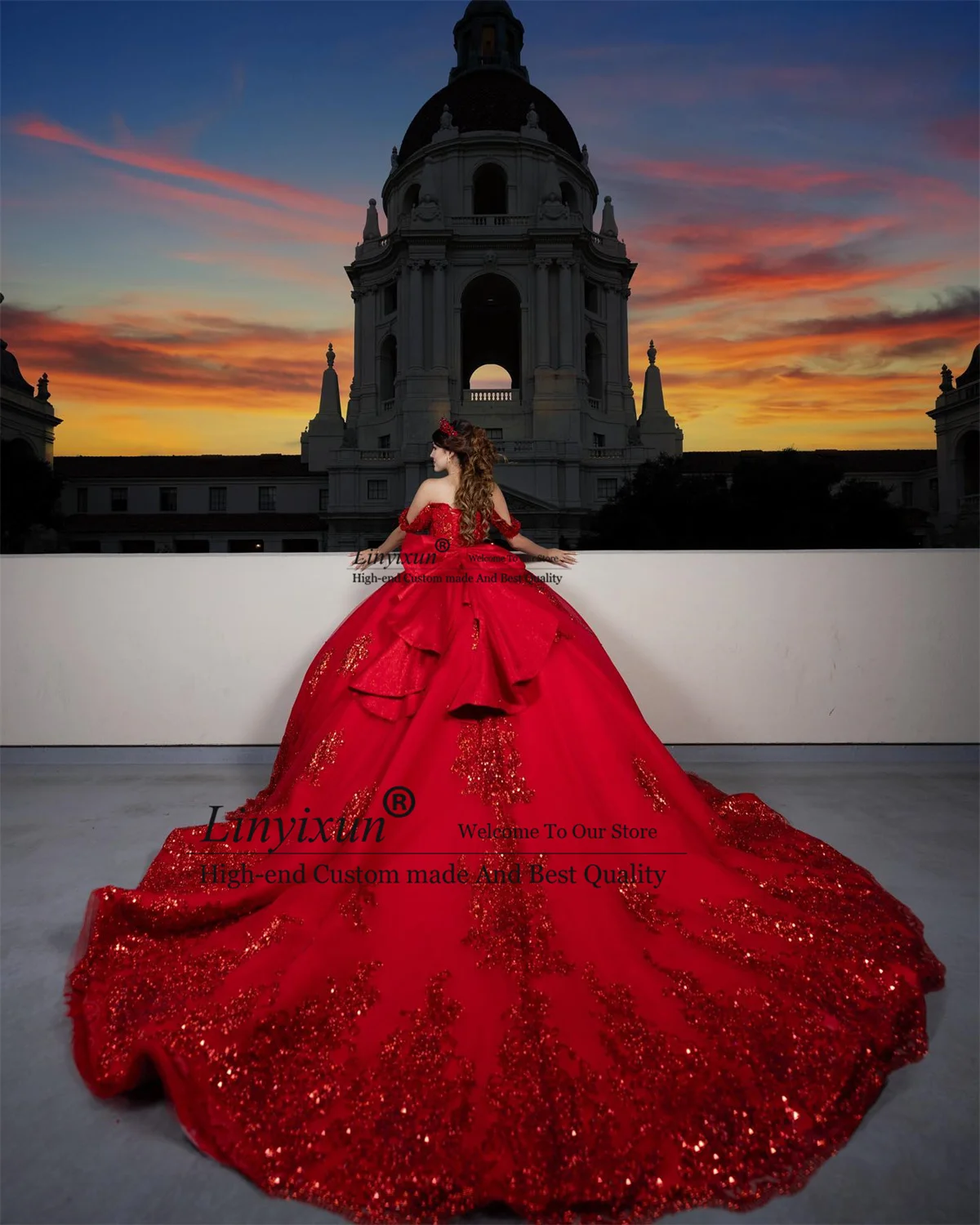 Abito Quinceanera rosso lucido abito da ballo paillettes Applique in pizzo dolce 16 abito con mantello messicano compleanno abiti De 15 asenos