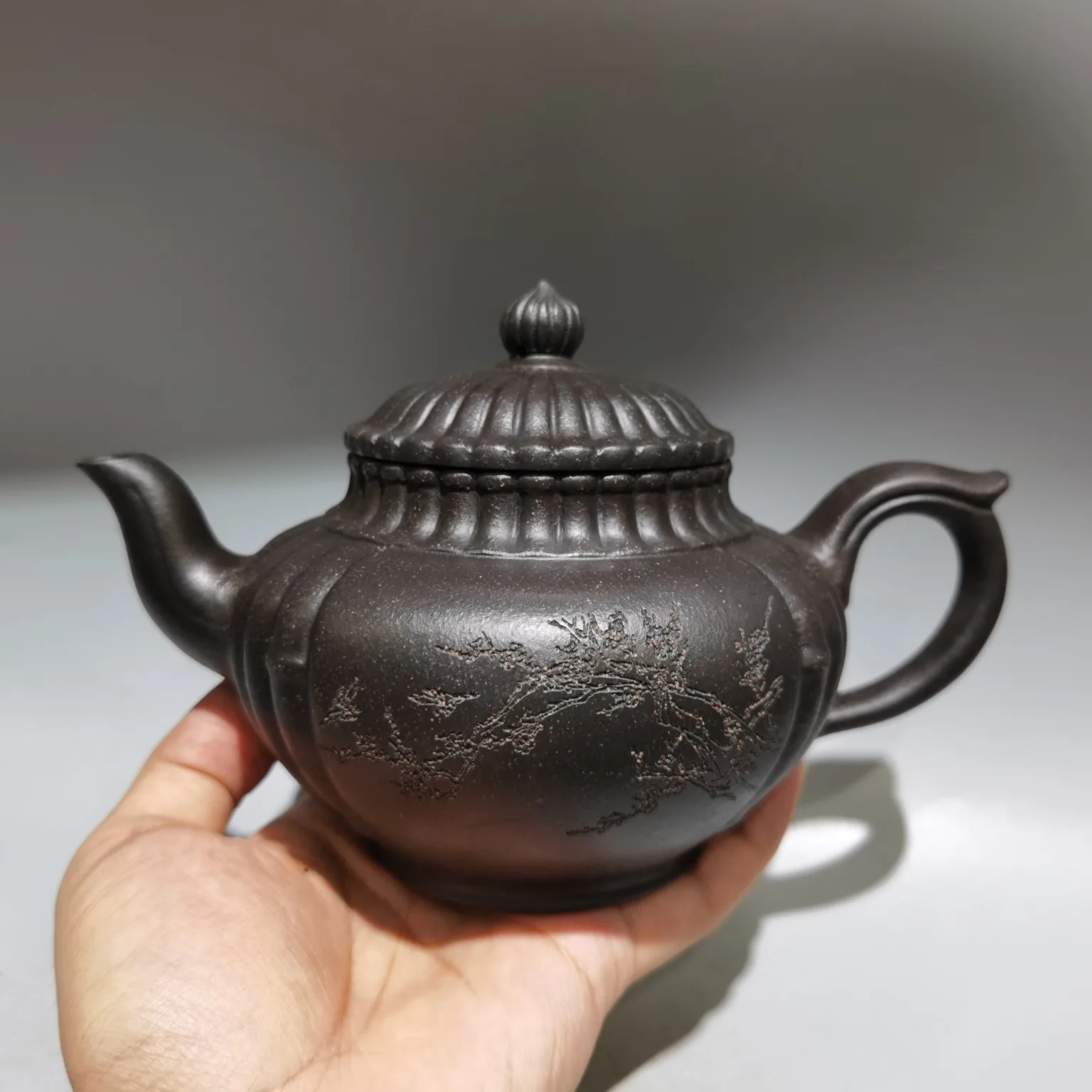 

8"Chinese Yixing Purple Clay Pot Tendon pattern Cherry blossom pattern Kettle Teapot Pot Tea Amass wealth Ornaments