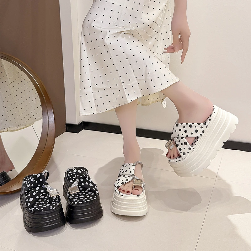 8CM Summer Sandals Wedge Heels Sneakers New 2026 Women Beach Flip Flops High Platform Casual Sandals Breathable Walking Slippers view 6
