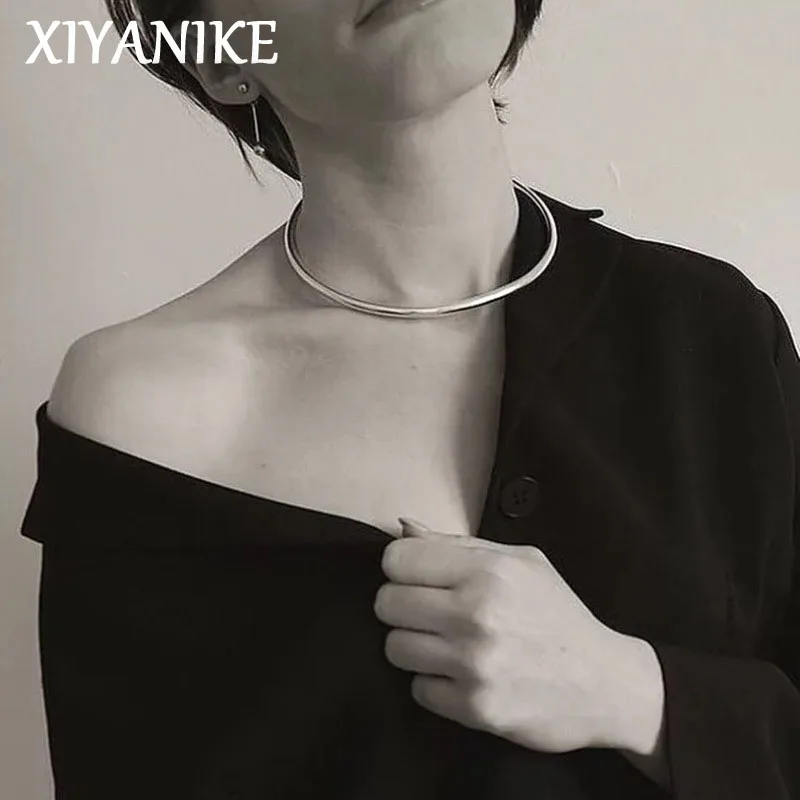 

XIYANIKE Vintage Minimalist Metal Torques Collar Necklace For Women Beauty French Fashion New Jewelry Gift Party collier femme