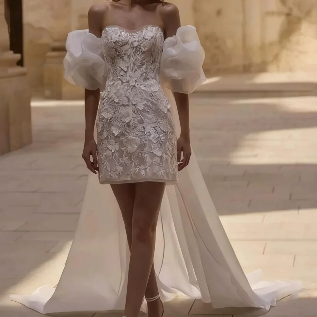 

Charming Sleeveless Zipper Bridal Gown Sweetheart Wedding Dress Lace Applique Bridal Dress 2025 Customized