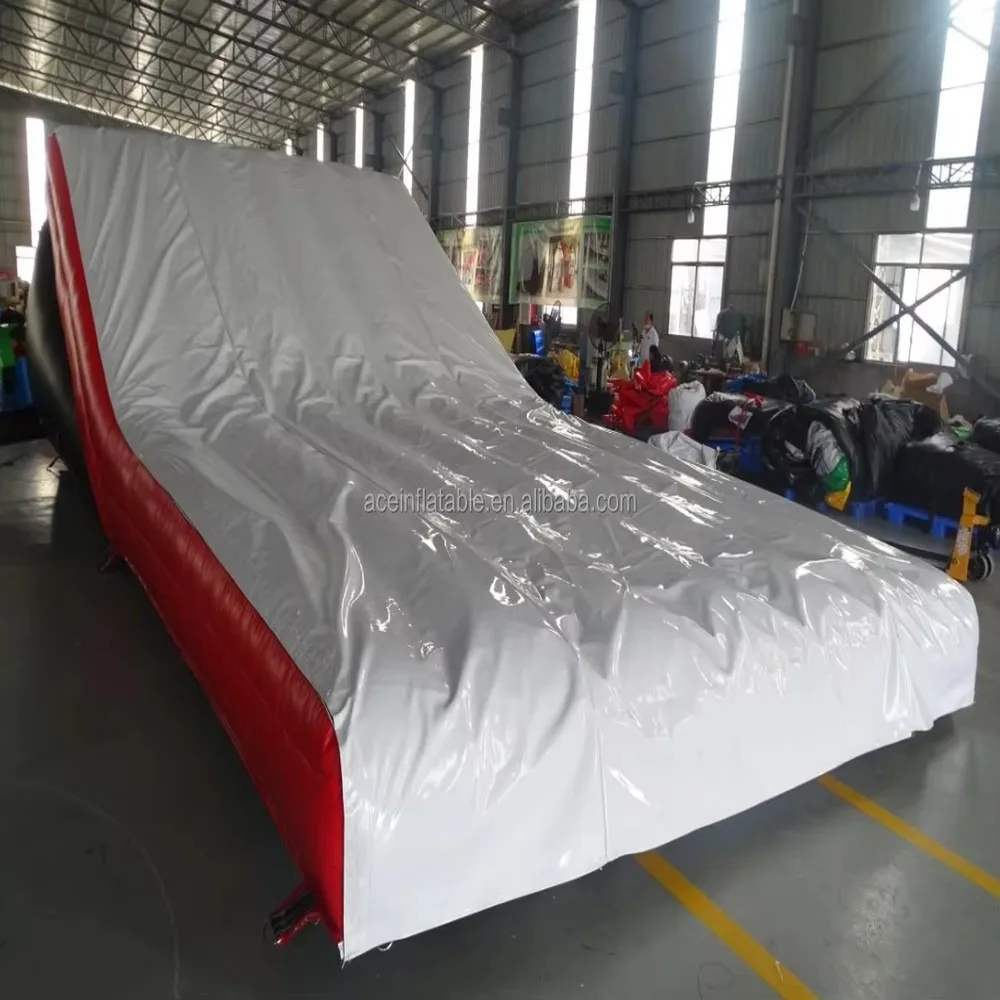 Customized FMX BMX Bike Landing Airbag Inflatable Freestyle Stunt Jump Bag with Ramp for Extreme Sports Training