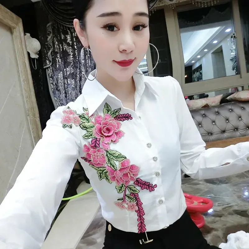 

Blouse Women Autumn Winter Embroidered Long-Sleeved Shirt Women's Large Size Top Blusas Mujer De Moda