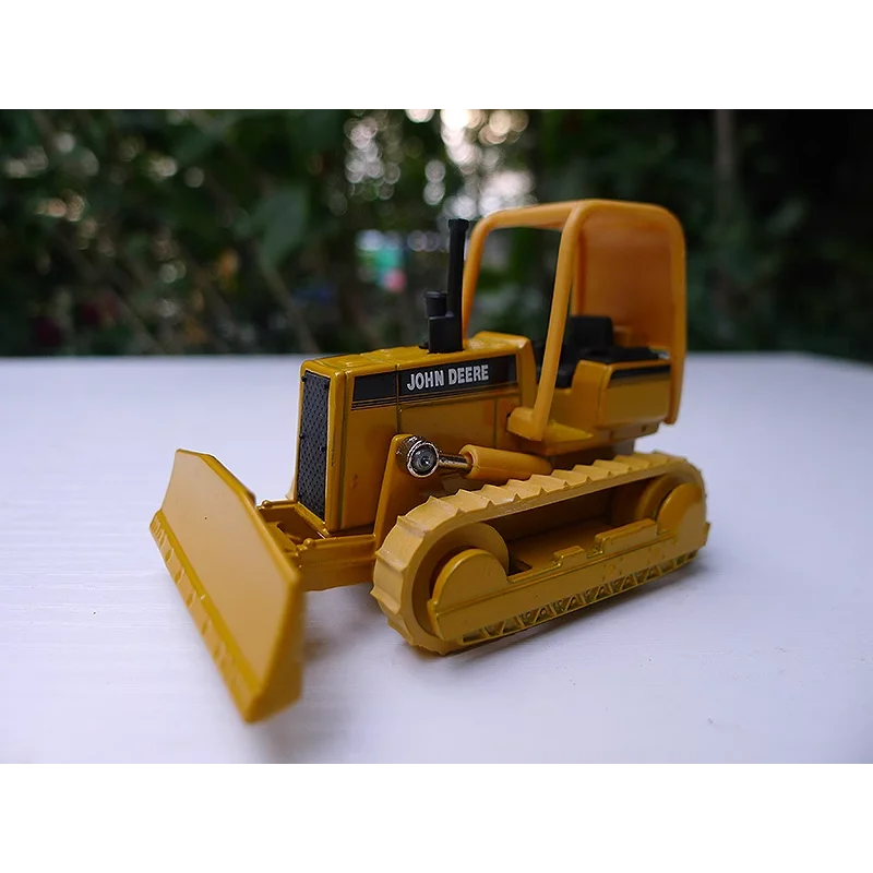 Diecast ERTL 1:64 Scale Bulldozer Alloy Car Model Collectible Toy Gift Souvenir Display Ornament