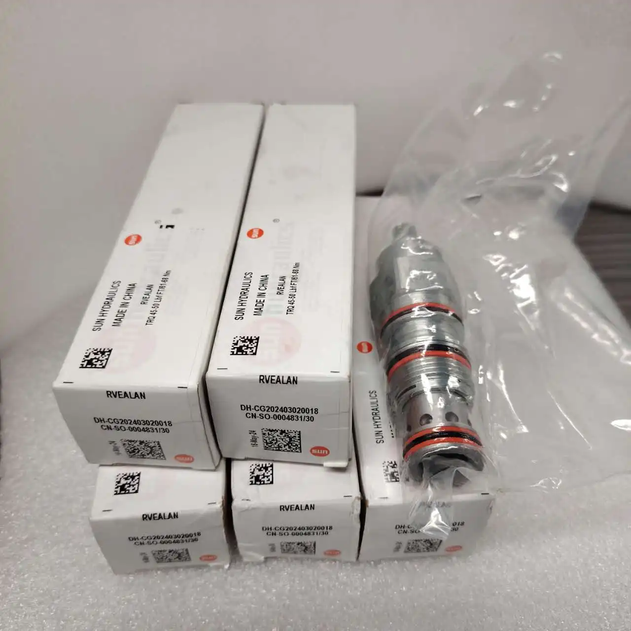 SUN CKBD-XCN الأصلي الولايات المتحدة الأمريكية SUN الهيدروليكية الطيار تعمل بالمكبس المتوازن صمام تنفيس HYDRAFORCE أكل على فيك ers IH جديد #5