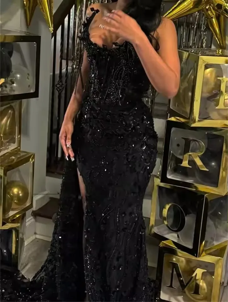 Schwarze Strass Lange Abendkleider Luxus 2026 Meerjungfrau-Stil Perlenbesetztes Spitzen-Korsett Schlitz Abendkleider Geburtstagsparty-Kleid Maßanfertigung