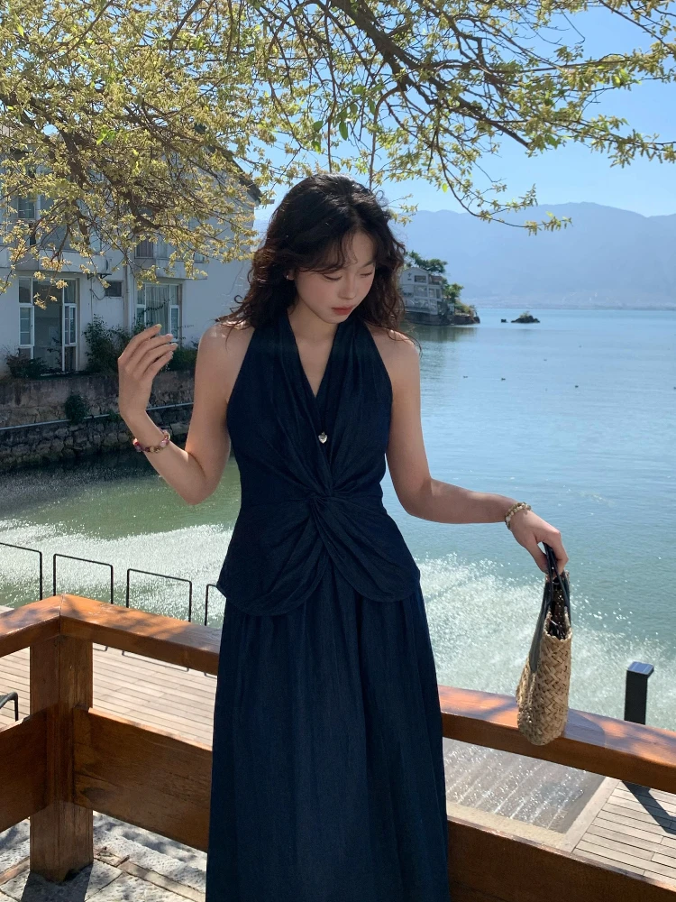 

Женский джинсовый комплект Moby Lazy Holiday: винтажный топ с V-образным вырезом и юбка, летний модный ансамбль