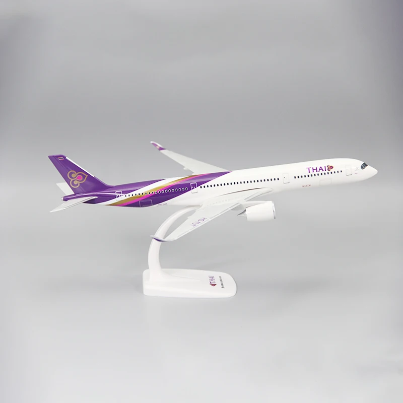 

2025 New 1:200 Scale Thailand THAI Air Airplane A350-900 ABS Plastic with Base Aircraft Model Toy Collection Display Gifts