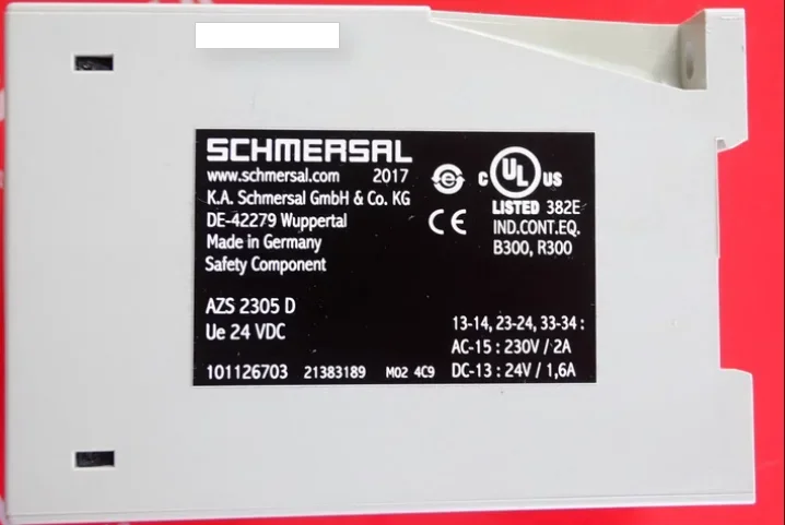 

New security relay AZS 2305 AZS2305 101126703 SCHMERSAL