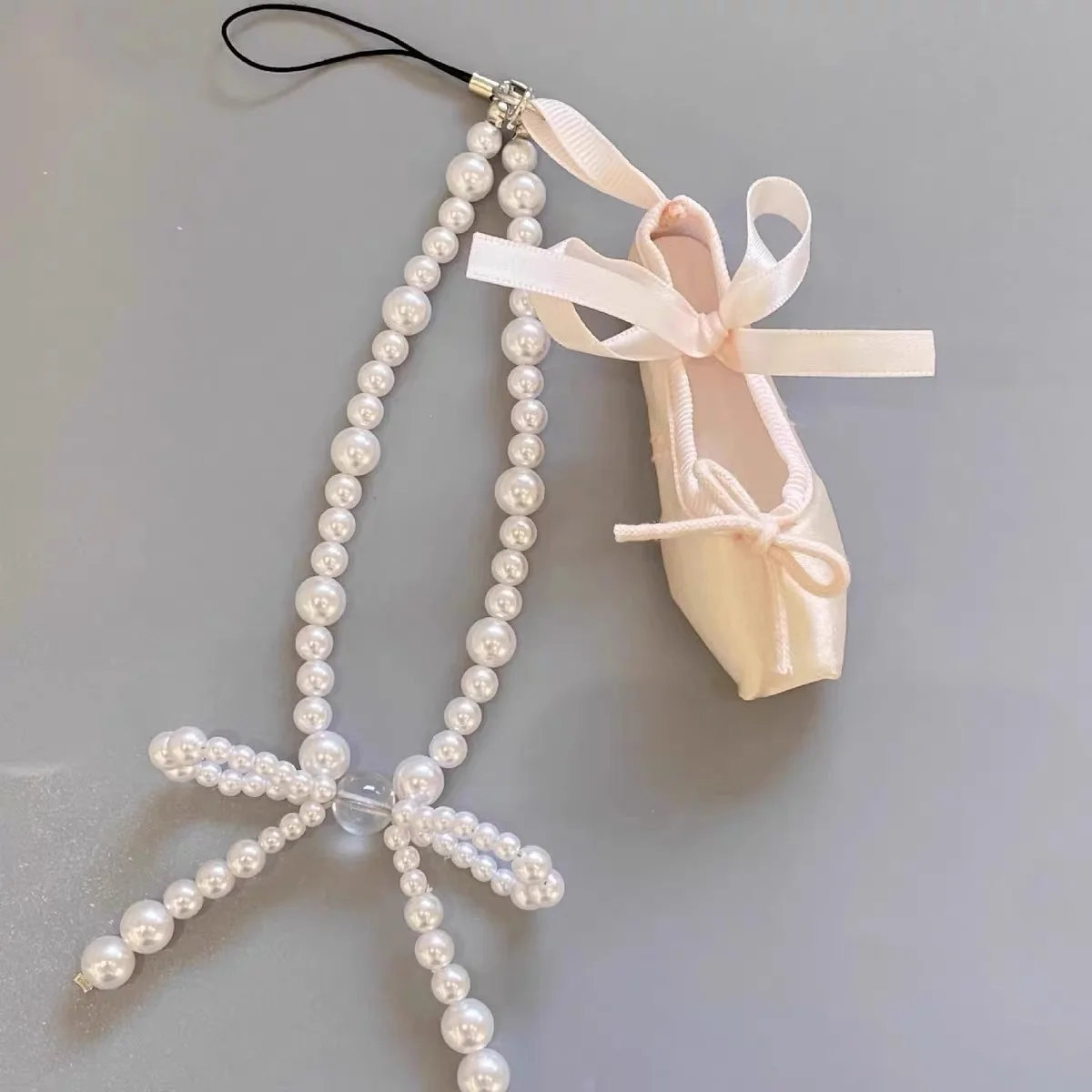 ballet keychain Ballet Shoes Keychain Phone Charm Handmade Mini Ballet Shoes Pendant Elegant Keyring Ballet Shoes Key Holder