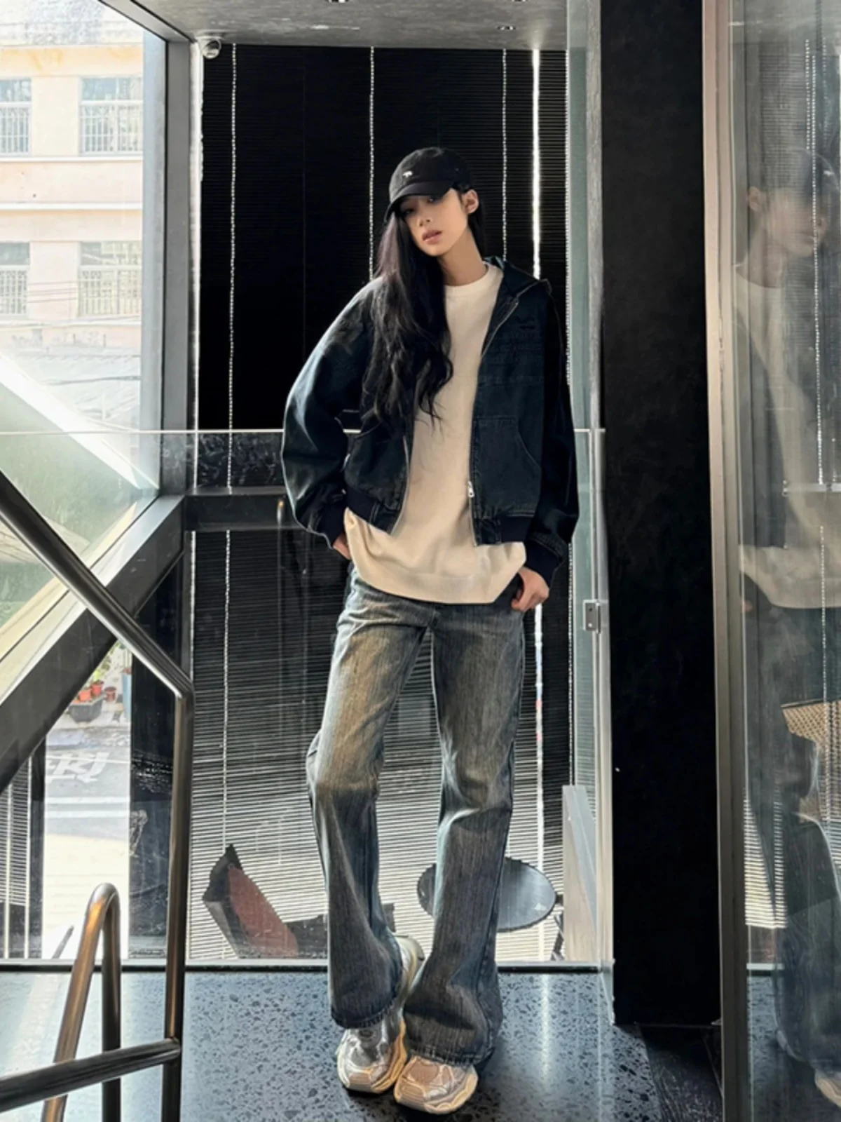 

New 2024 Men's Blue Denim Straight Leg Pants High Street Style Bamboo Texture Zipper Fly Casual Jeans Trendy Spring Autumn