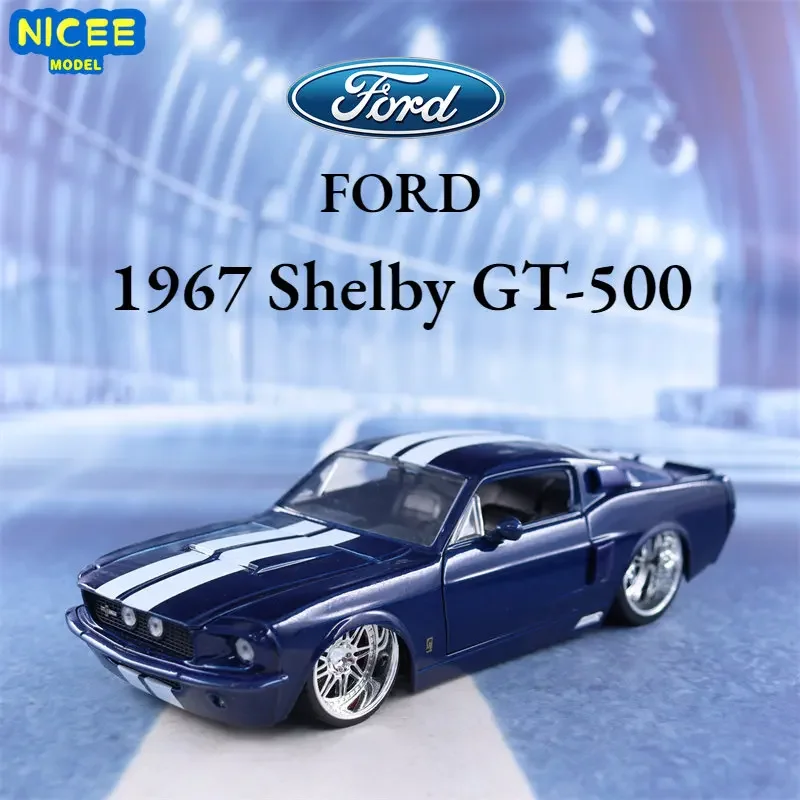 

1:24 1967 Shelby GT-500 High Simulation Diecast Car Metal Alloy Model Car Ford Toys for Children Gift Collection J182