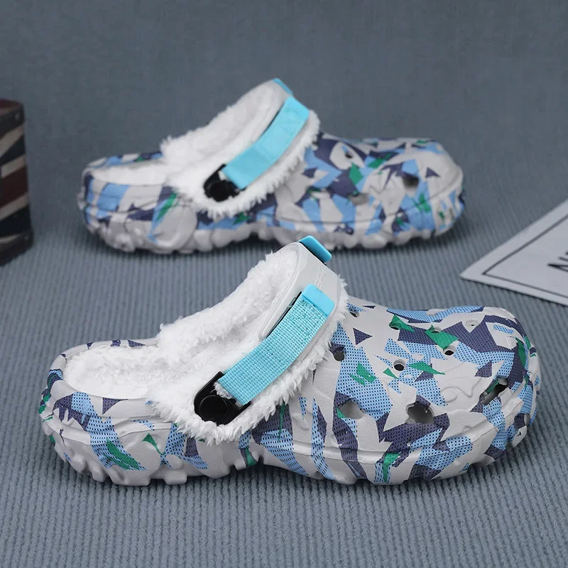 Men Slippers Winter Light EVA Men's Clogs Fashion Hole Shoes Lovers Home Garden Shoes Outdoor Male Beach Flat Slide Big Size 49