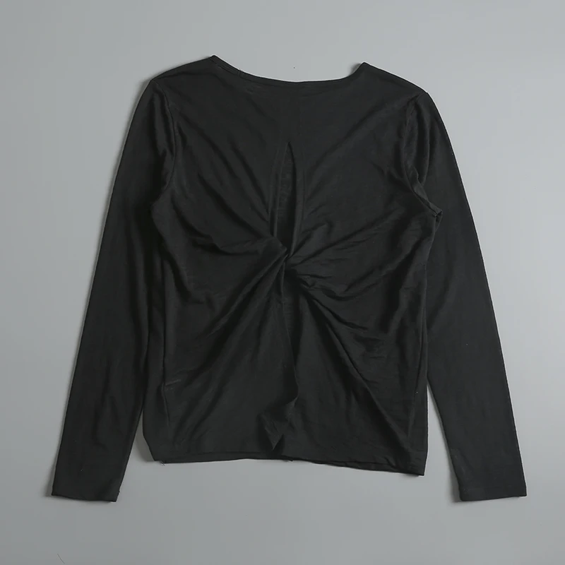 اللياقة البدنية بأكمام طويلة للنساء للجري سريع الجفاف ورقيق وفضفاض كاجوال بلوزة رياضية قابلة للتنفس تي شيرت ملابس اليوغا