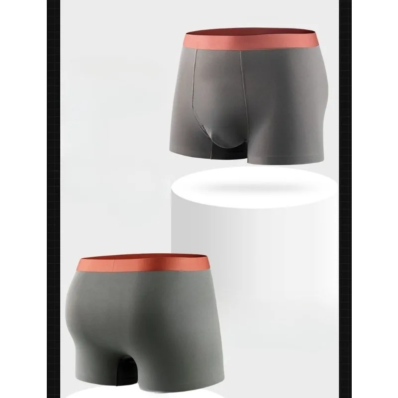 Men's Underwear Is Skin-friendly, Silky, Breathable, Quick-drying and Comfortable. Men's Boxers Has No Traces. One-piece Panties