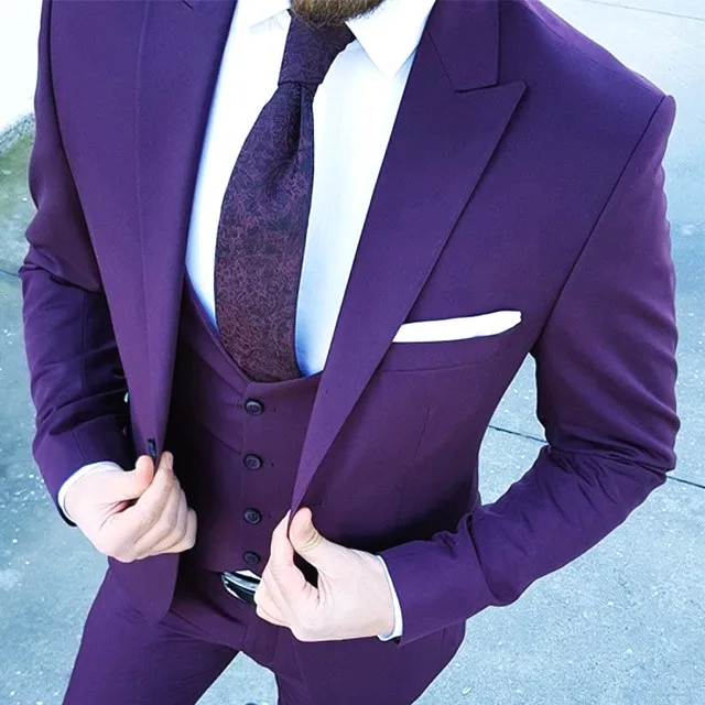 

New Arrival Groomsmen Purple Groom Tuxedos Peak Lapel Men Suits Wedding Best Man Blazer ( Jacket+Pants+Vest+Tie )