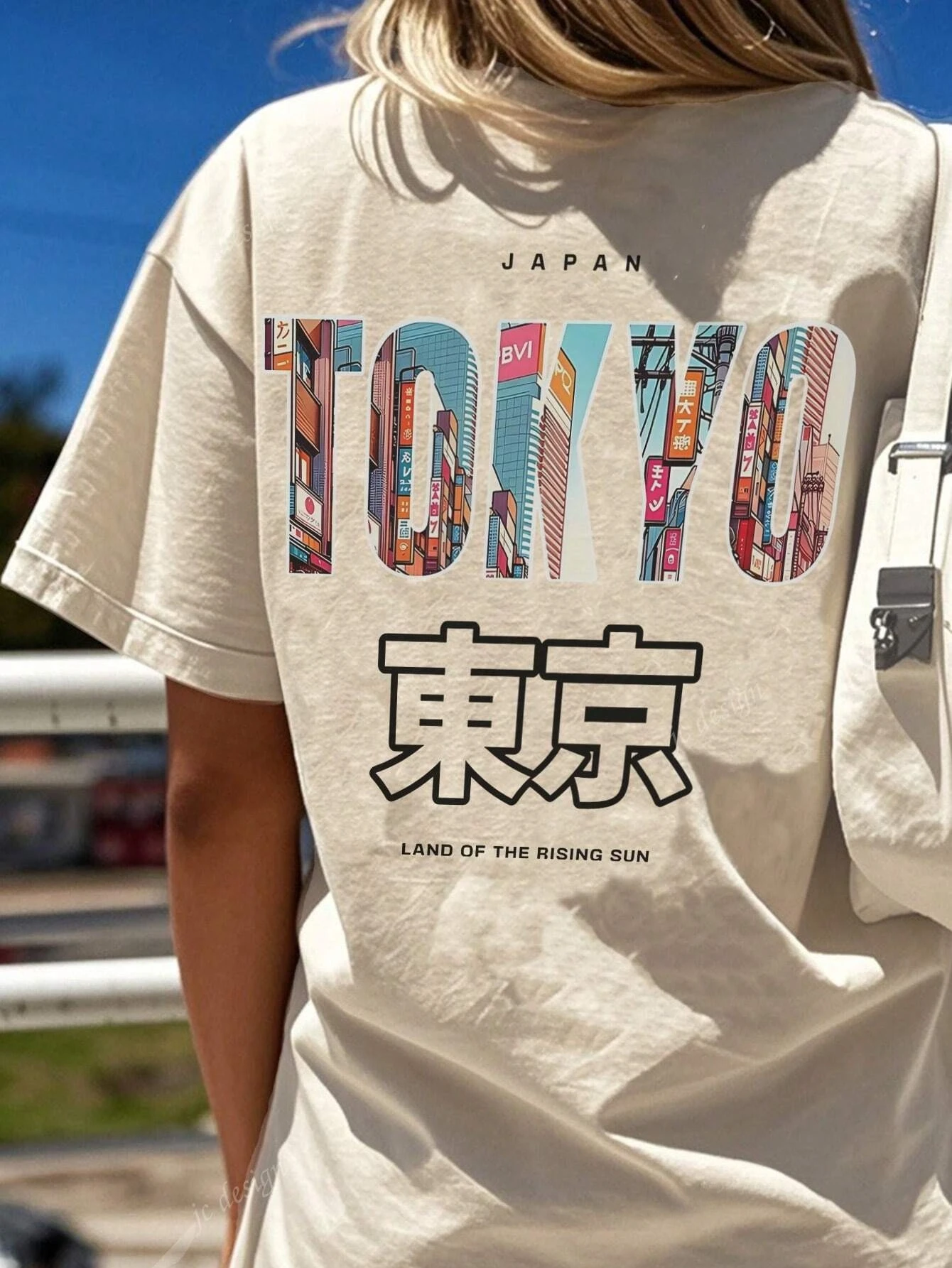 تي شيرت نسائي كاجوال عتيق مطبوع عليه طوكيو برقبة دائرية وأكمام قصيرة تي شيرت قطني عصري ومتعدد الاستخدامات قطع علوية جرافيك نسائية