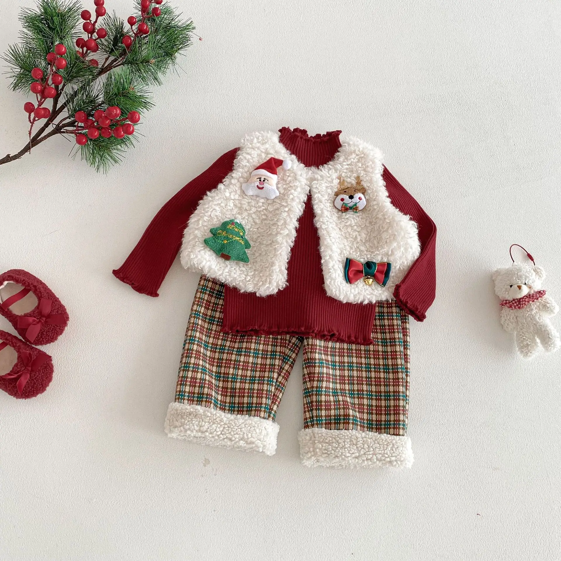 

2025 New Christmas Kids Fleece Vest Cartoon Santa Reindeer Plush Sleeveless Jacket 0-5Y Boys Girls Thickened Winter Coat