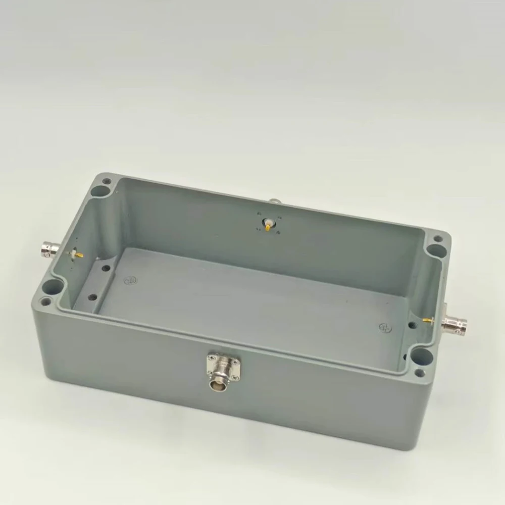 4-Port BNC RF geschirmtes Gehäuse Druckguss-Aluminium CNC-gefräste Box EMI-Schutzgehäuse (210 x 120 x 90 mm)