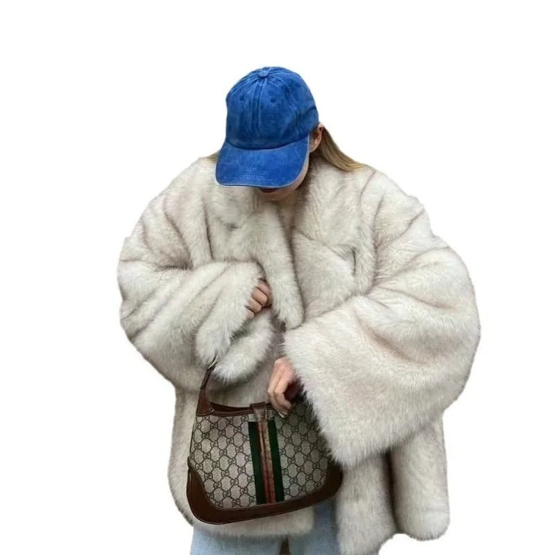 Nowe, grube, jesienno-zimowe futro, puszyste, barwione, szpiczaste futro z lisa, damskie europejsko-amerykańskie, luźne, wygodne sztuczne futro.