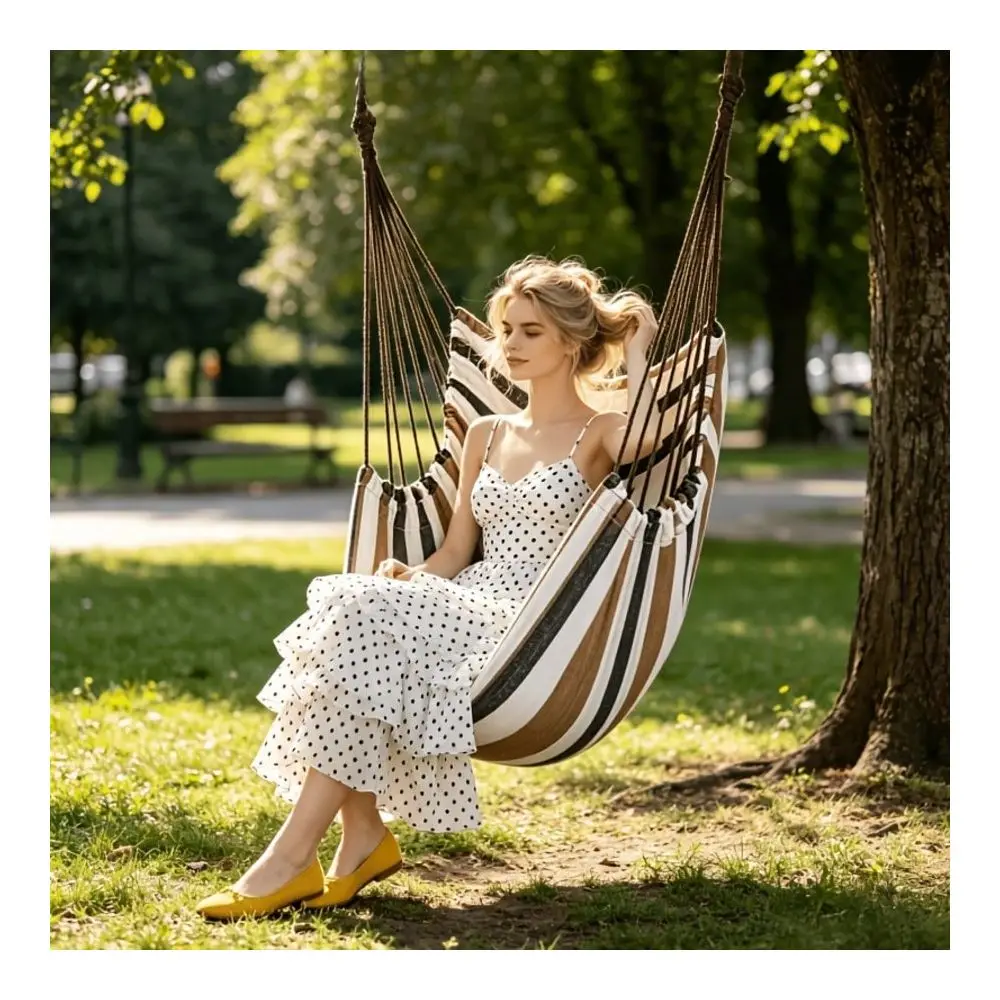 A Heavy-Duty Rope-Suspended Swing Seat With A 500-Pound Weight Capacity, Is Ideal For Outdoor Patios, Backyards, Porches, Decks, And Indoor Bedrooms. It's Also Perfect For Camping, Picnics, Or Travel Adventures.