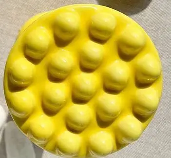 

Желтый керамический Гуа Ша для лица, массажный инструмент для тела, доска Гуаша для тела, рельефный массаж, подтяжка лица, массажер Гуа Ша