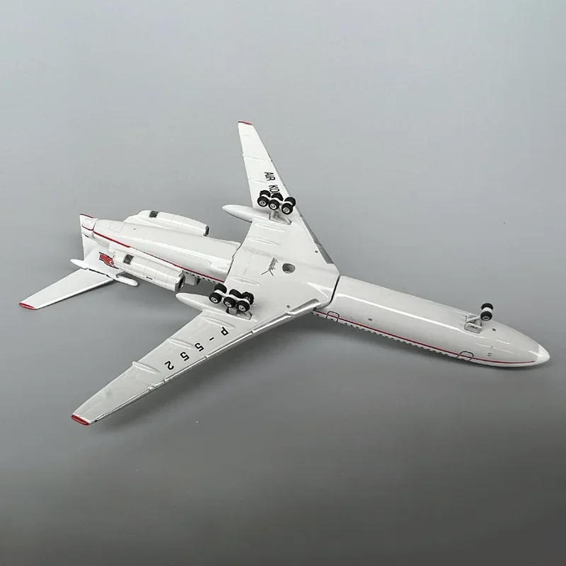 1/400 مقياس توبوليف TU-154B P-552 الهواء كوريو الخطوط الجوية دييكاست سبيكة طائرة طائرة نموذج لعبة الطائرة