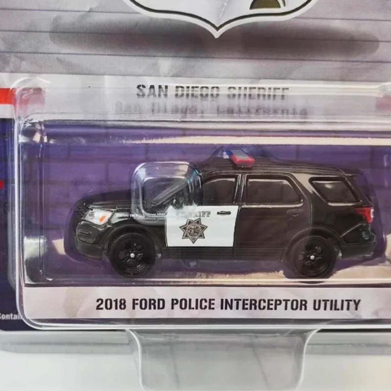 

Greenlight, маленький дефект, масштаб 1:64, 2018, имитация сплава Interceptor, модель автомобиля, статическая коллекция, украшенная игрушка в подарок на праздник