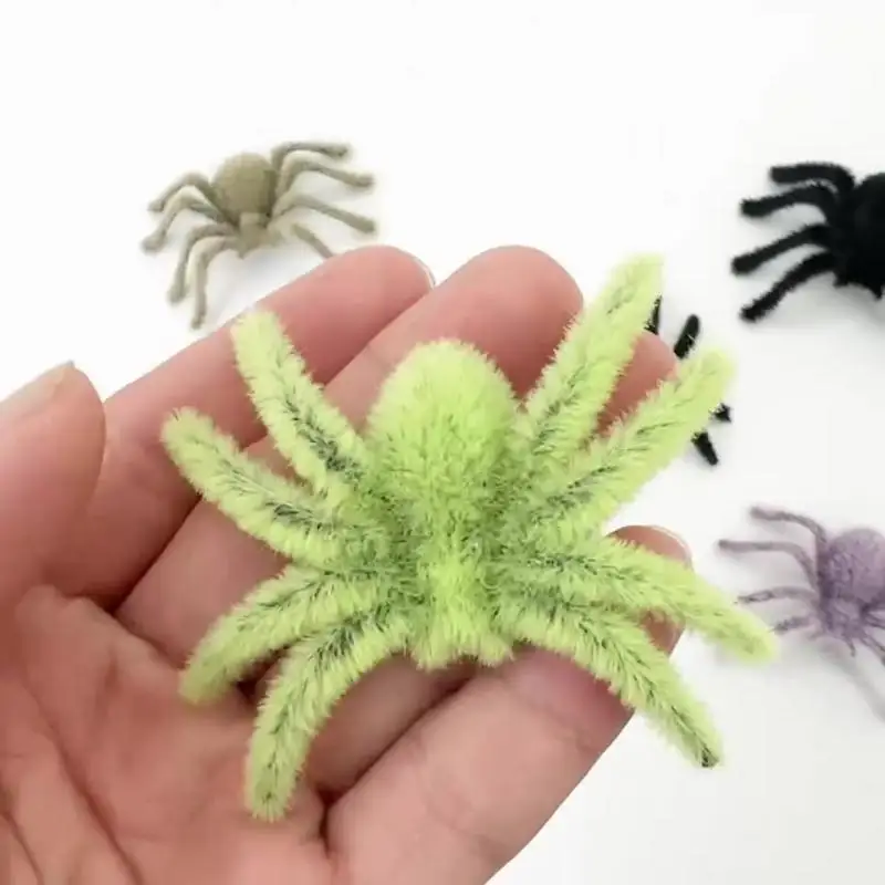 

XY 1Pcs Cartoon Artificial Spider Bar Party Decoration new Realistic 3D Flocking Black Spider Funny Halloween Plush Spider Model