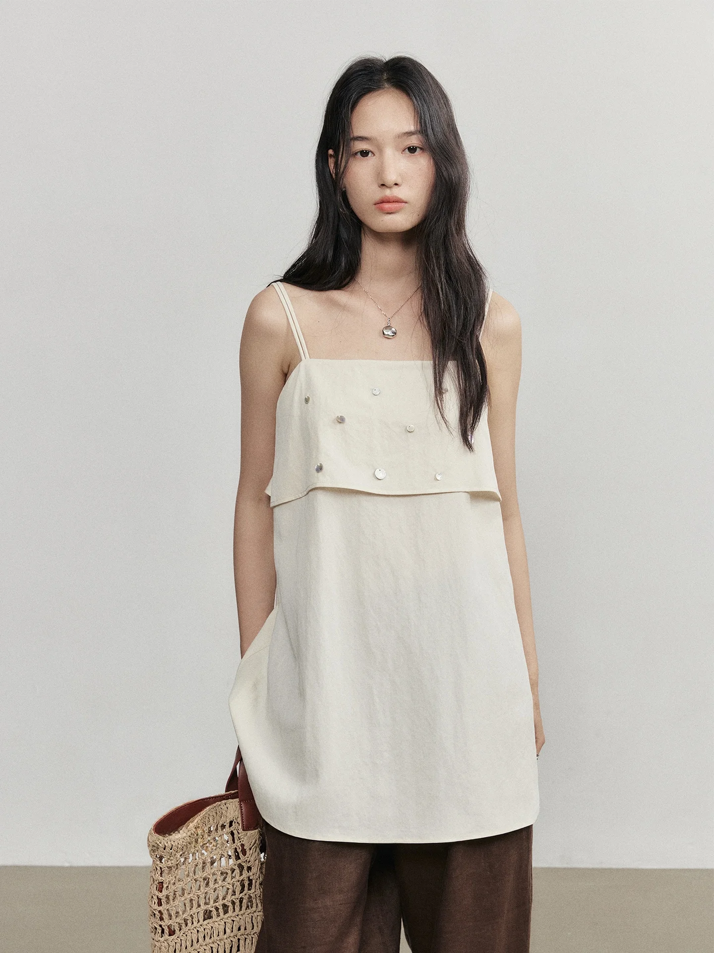 

Adjustable Strap Clippette Button Decoration Mid-Length Women's Tank Top Summer Fashion Casual Loose Fit Outerwear
