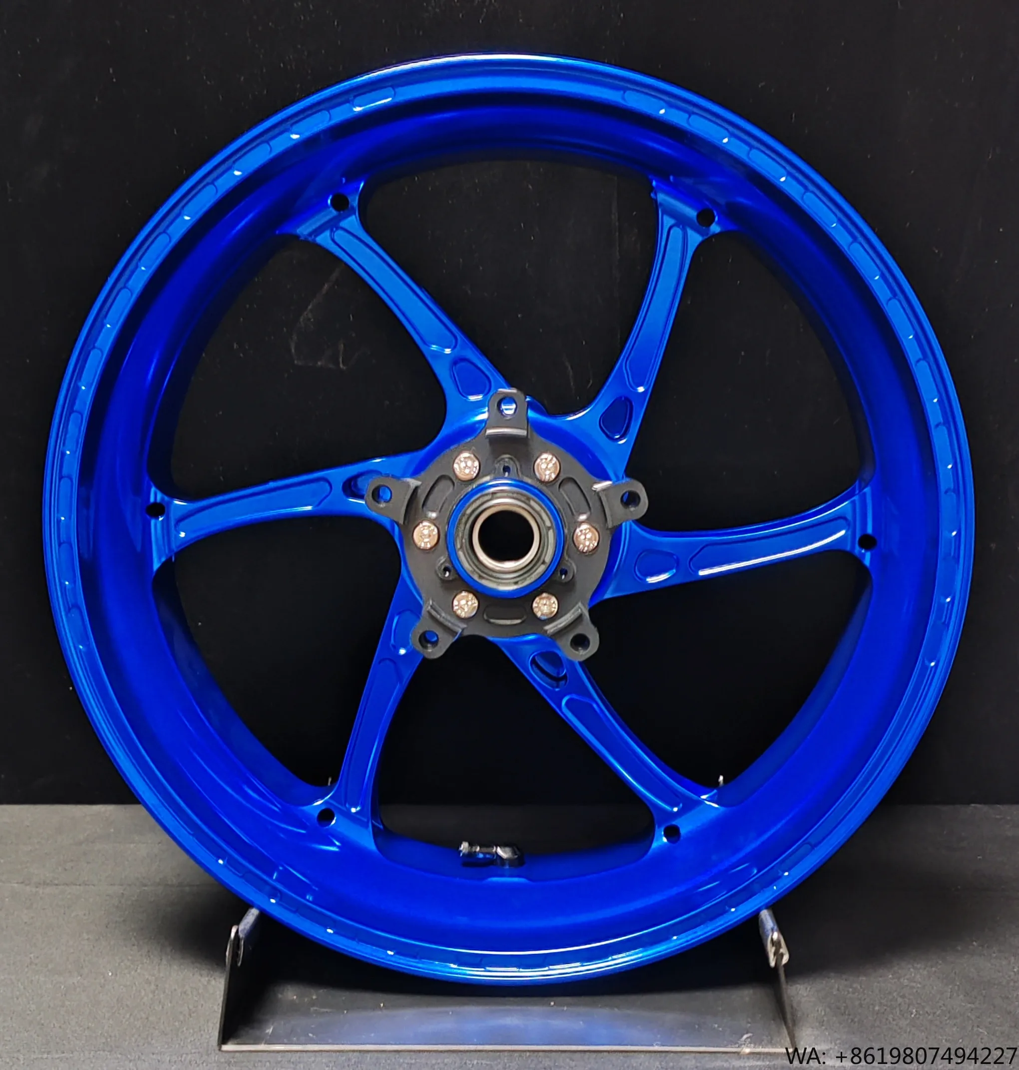 

Suitable for GSX-R1000R GSXR1000R Big R 2017-2025 Forged Aluminum 6061 T6 Wheel Hubs - CNC Lightweight Performance Wheels