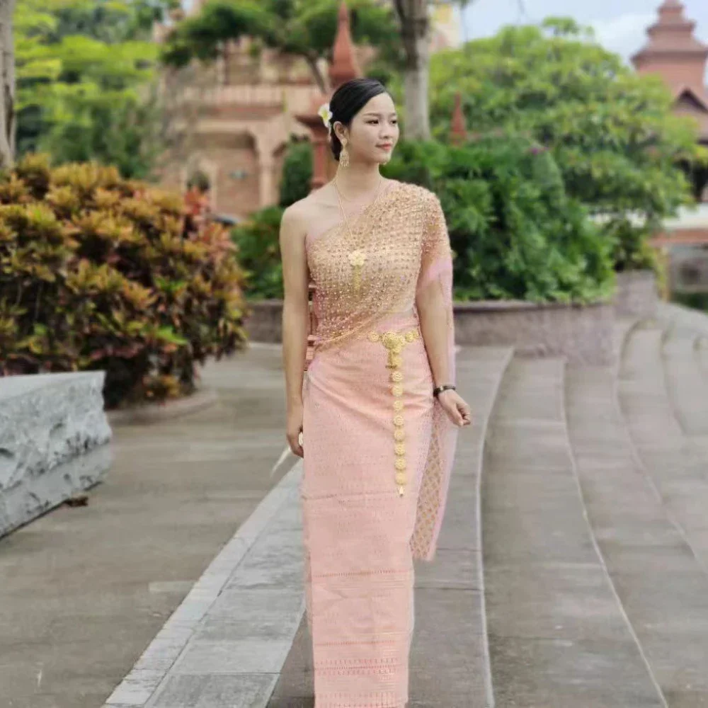 Thailand Kleid Frauen Sommer eine Schulter Dai Kostüm roten Stern Sternenlicht asiatische Vietnam Kleidung traditionelle thailändische Kleider