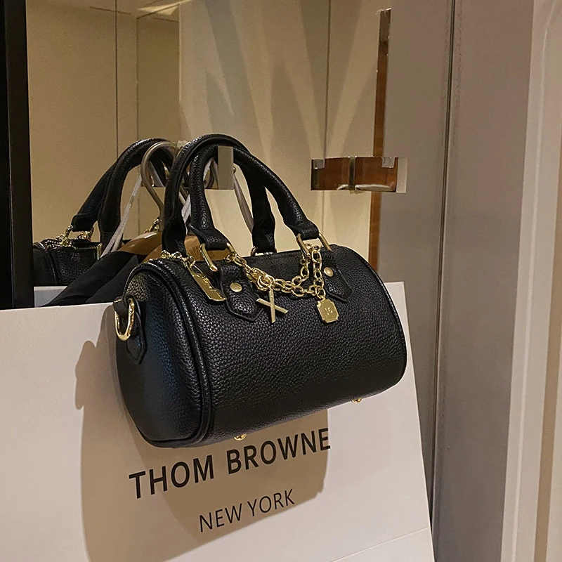 

Unique Vintage Fashionable Women Crossbody Handbag Bag With High-End Minimalist Luxury Tote Messenger Purse Commuter