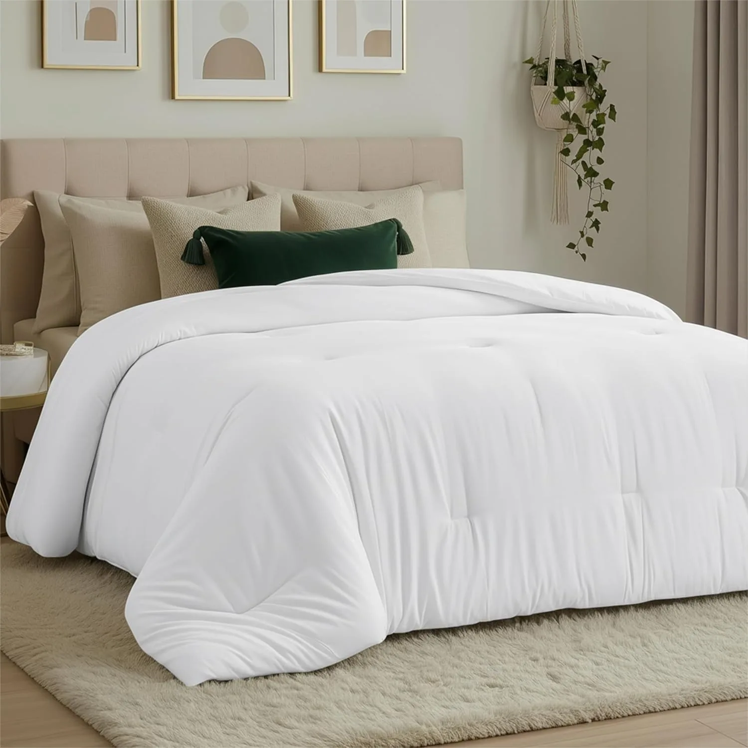 Twin Size Comforter, All Season Down Alternative Duvet Insert with Corner Tabs, Machine Washable 64 x 88 Inches White