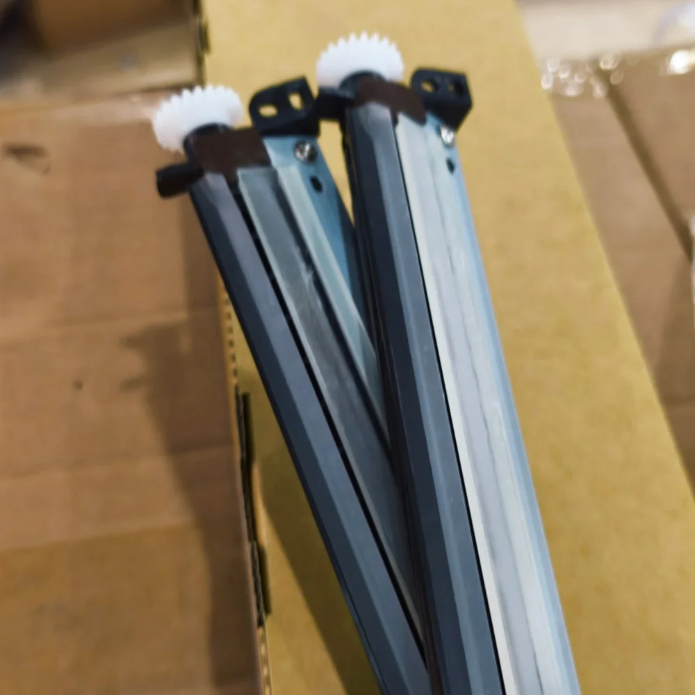 

1X TR-5230 302R793070 Transfer Belt Cleaning Blade for KYOCERA ECOSYS M5521 M5526 P5021 P5026