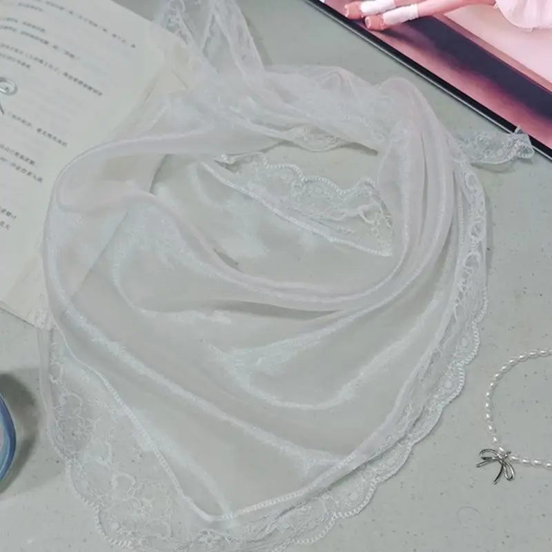

P9FE Elegant Lace Triangular Scarf Breathable Headscarf Bandanas for Fashion Women Great for Daily Wear and Music Festival